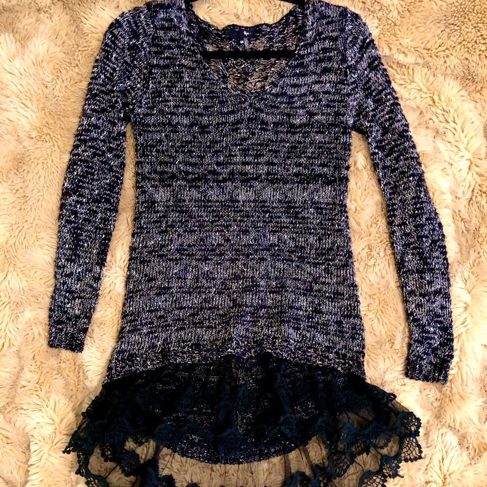 Fancy flirty top with lace accent